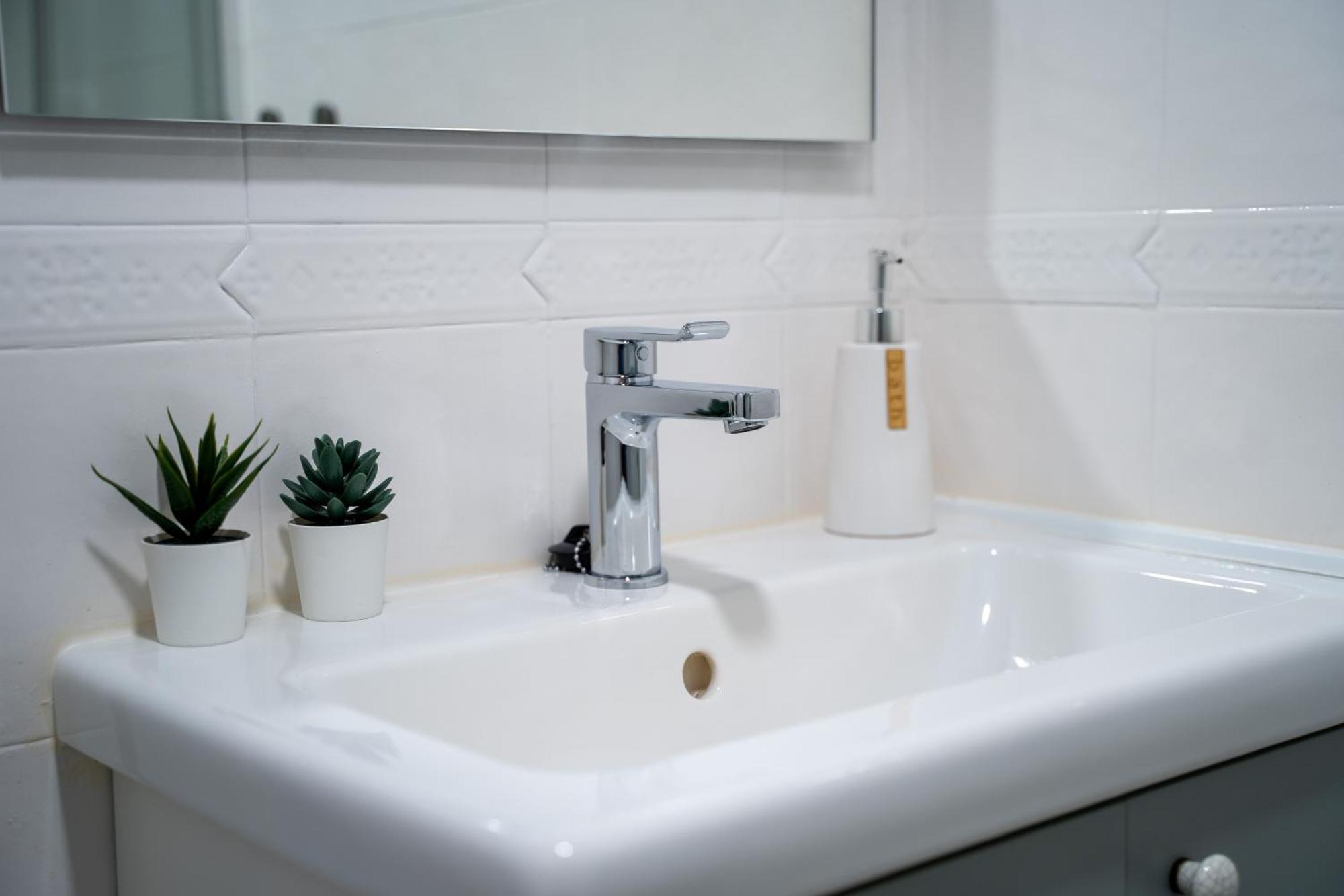 Apartamento En El Corazon De Granada - Cochera المظهر الخارجي الصورة
